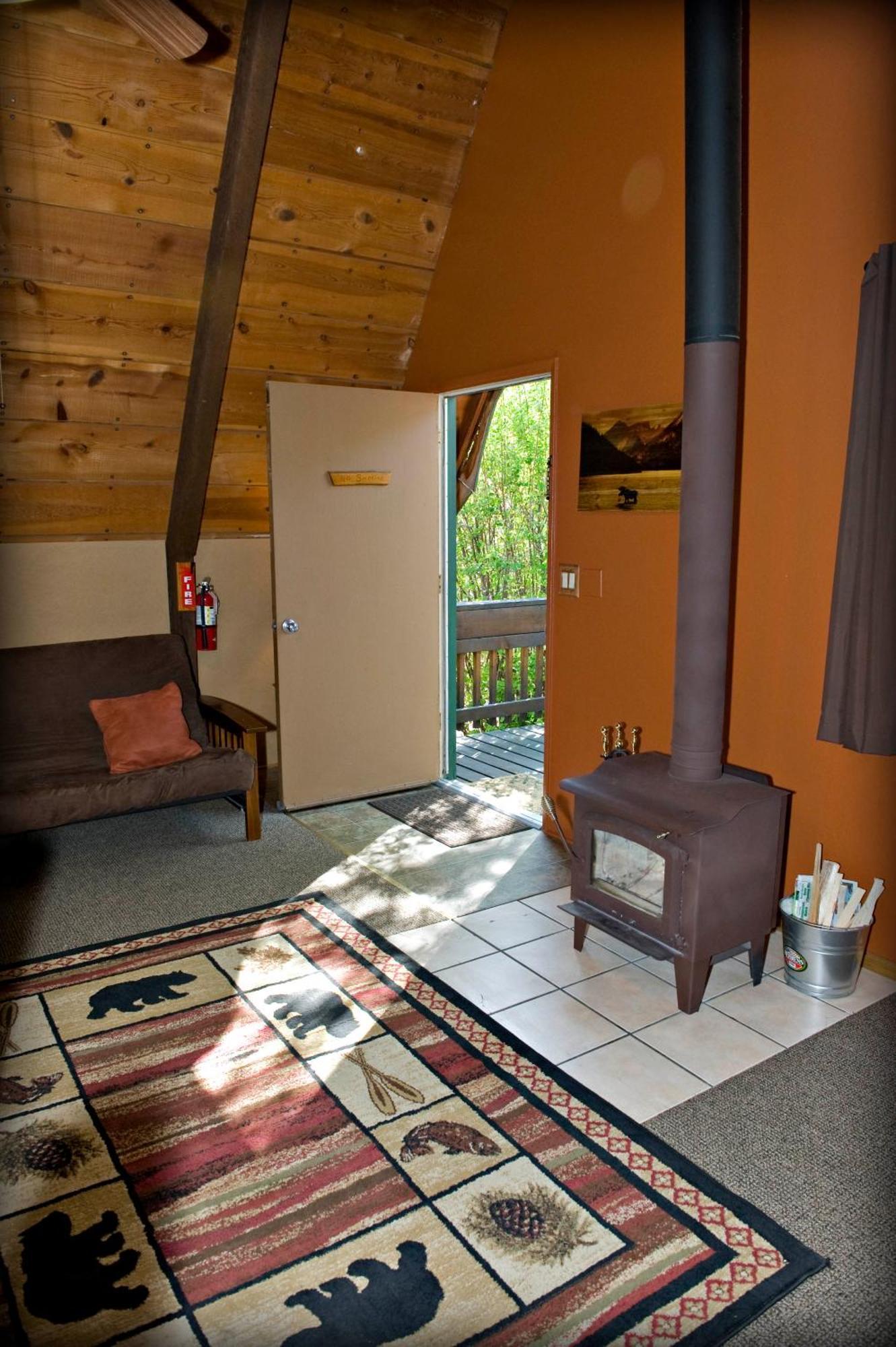 Cabins On Strawberry Hill Hotel Pine Bagian luar foto